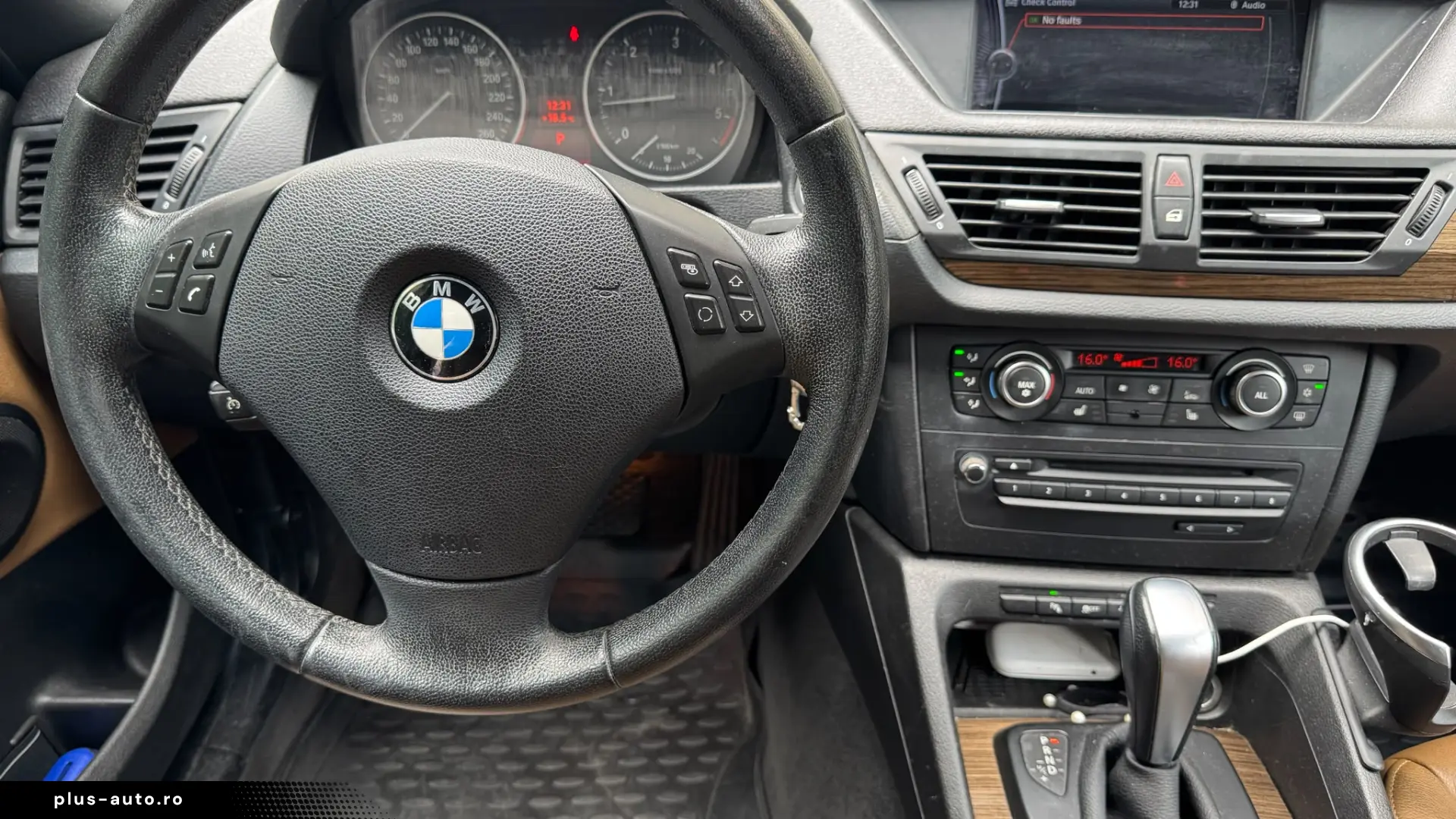 2011 BMW X1 xDrive 23d 204 CP Euro 5 2.0 diesel automat