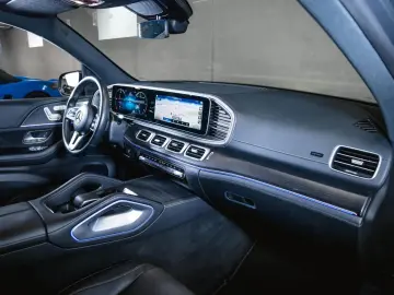 MERCEDES-BENZ GLE 400 d 4M Night Pakek AHK