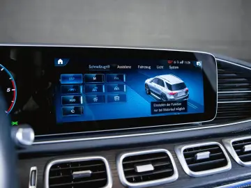 MERCEDES-BENZ GLE 400 d 4M Night Pakek AHK