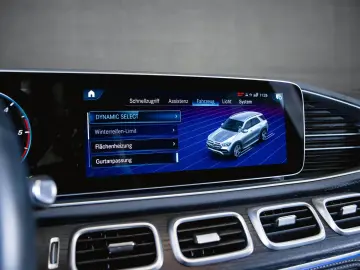 MERCEDES-BENZ GLE 400 d 4M Night Pakek AHK