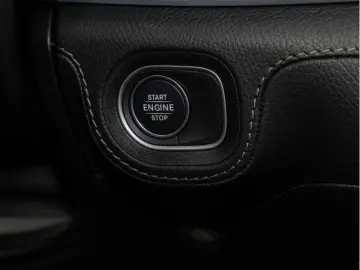 MERCEDES-BENZ GLE 400 e 4M AMG-Sport Pano AHK Night …