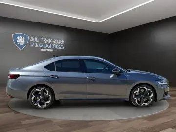 SKODA Superb Lim. 2.0 TDI DSG 4x4 Sportline CANTON AHK