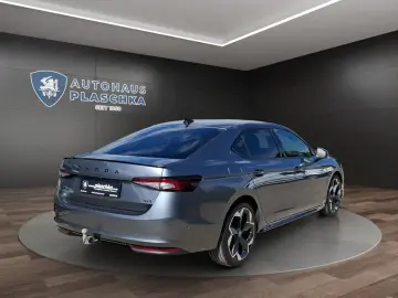 SKODA Superb Lim. 2.0 TDI DSG 4x4 Sportline CANTON AHK