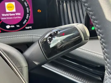 SKODA Superb IV 1.5 TSI iV DSG Sportline AHK 360 HeadU