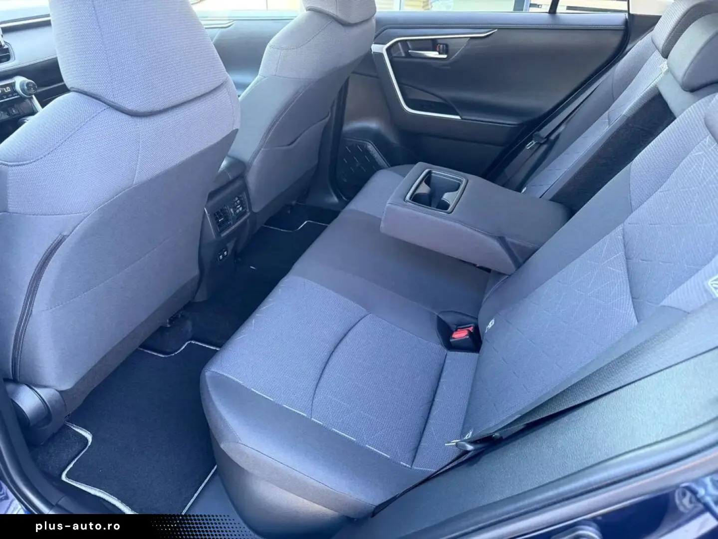 Toyota Rav-4