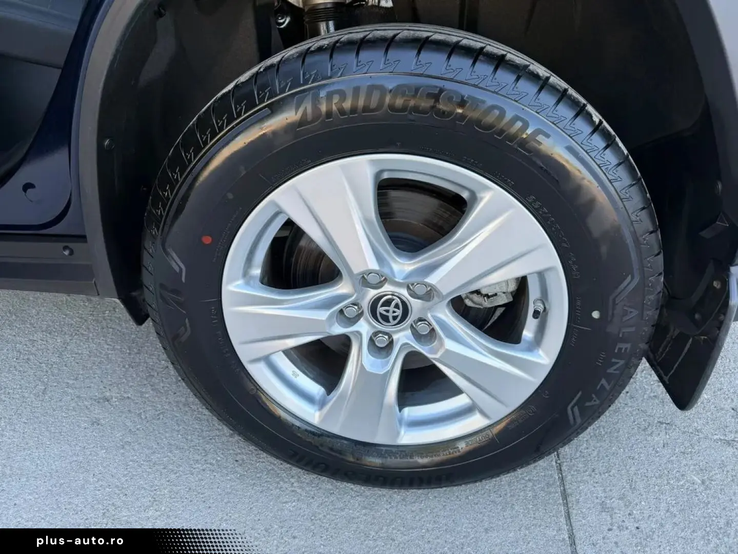 Toyota Rav-4