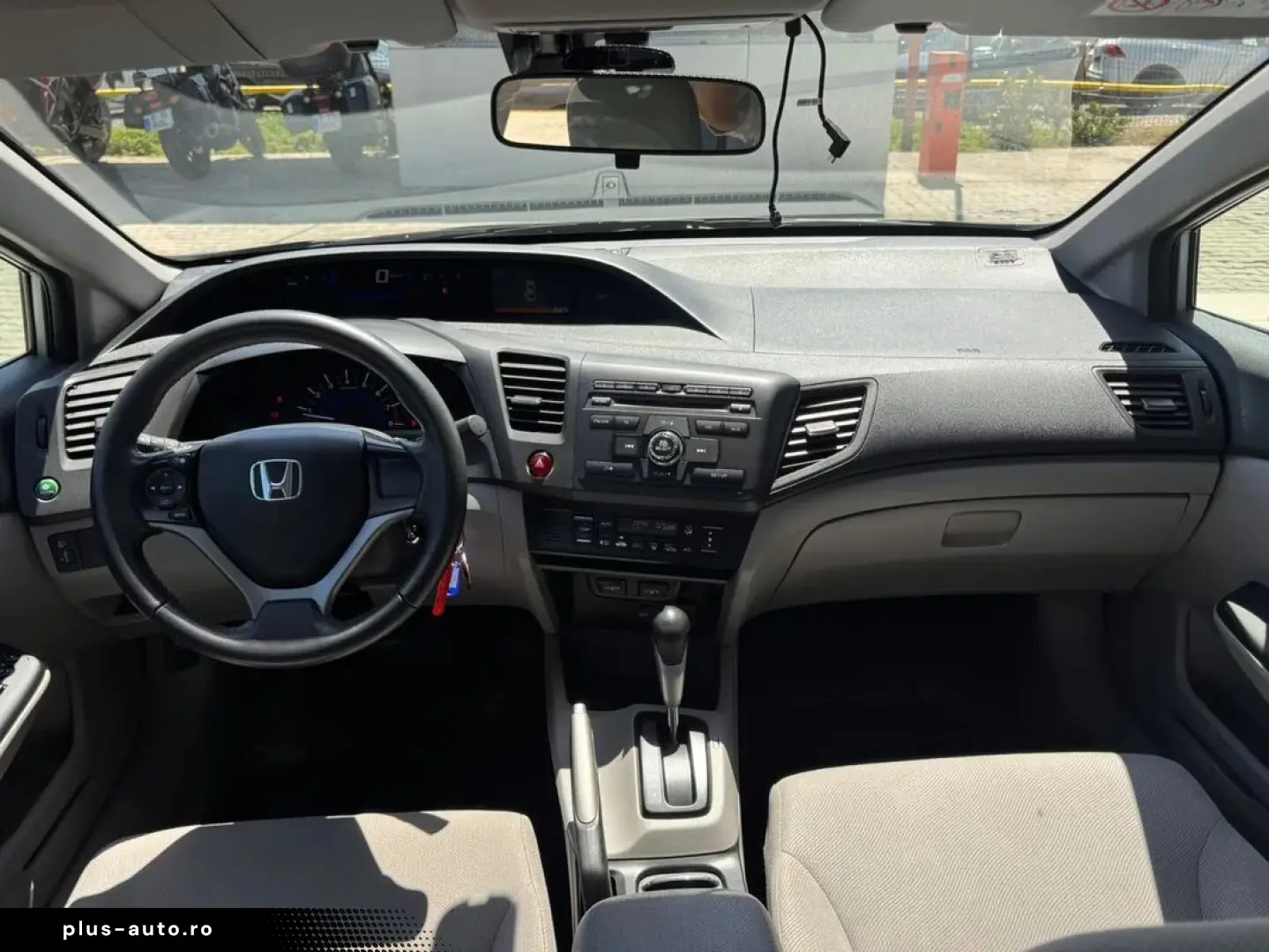 Honda Civic 4D Es At
