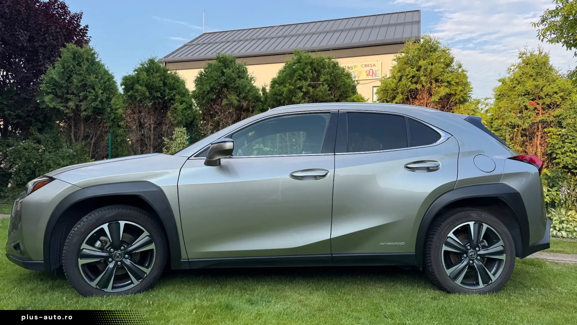 Lexus -Serie UX 250h -Premium-Grantie 2030- Revizii la zi