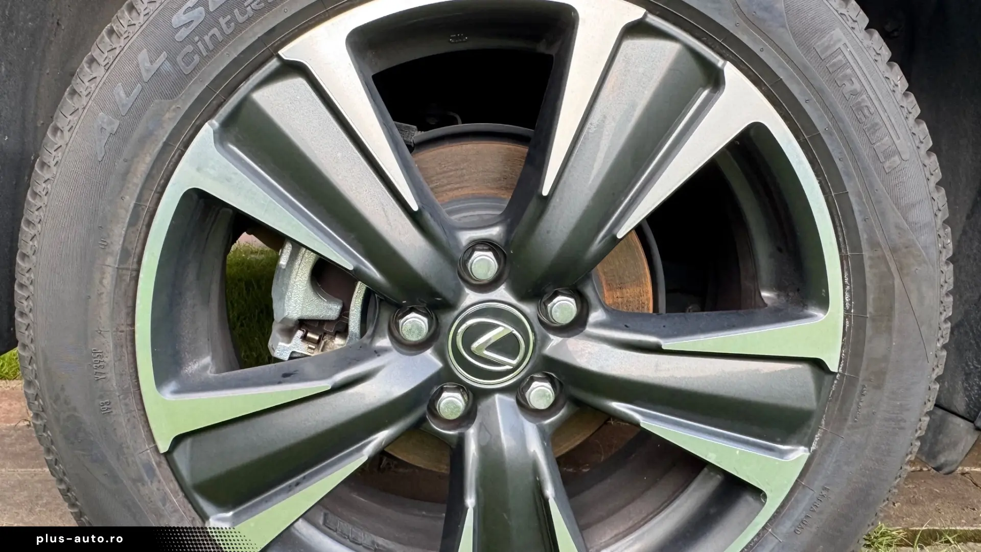 Lexus -Serie UX 250h -Premium-Grantie 2030- Revizii la zi