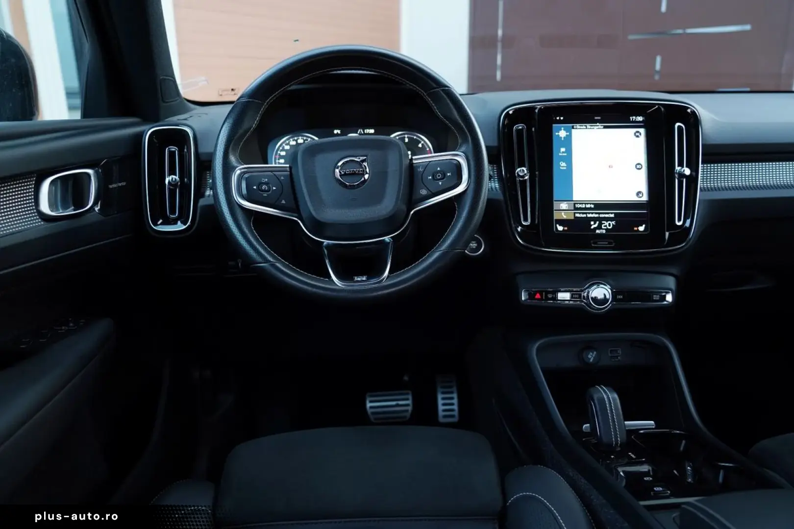 Volvo Xc-40