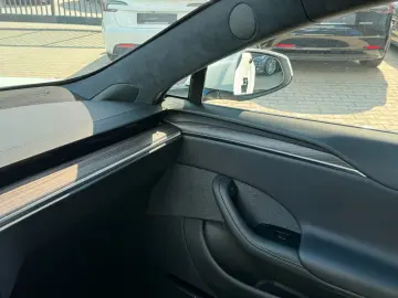 TESLA MODEL S PALLADIUM   FULL SELF DRIVE 4   MATRIX