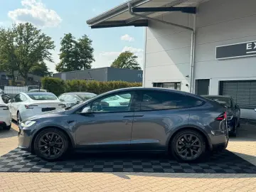 TESLA MODEL X PALLADIUM    HW 4   7 SEATER   RYZEN