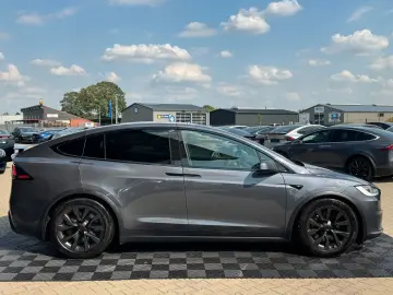 TESLA MODEL X PALLADIUM    HW 4   7 SEATER   RYZEN