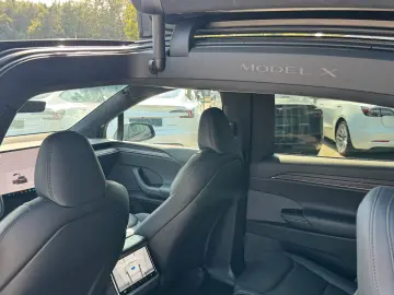 TESLA MODEL X PALLADIUM    HW 4   7 SEATER   RYZEN