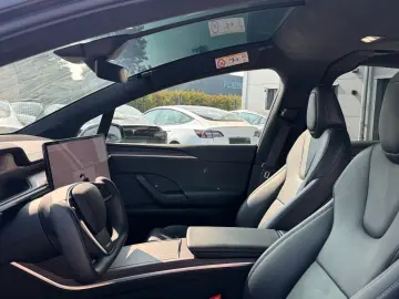 TESLA MODEL X PALLADIUM    HW 4   7 SEATER   RYZEN