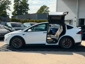 TESLA MODEL X PLAID   FULL SELF DRIVE HW 4   6SEAT