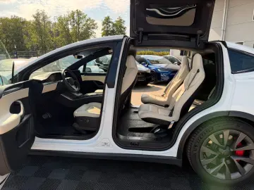 TESLA MODEL X PLAID   FULL SELF DRIVE HW 4   6SEAT