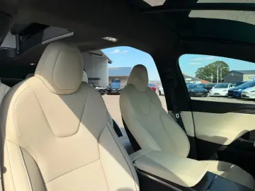 TESLA MODEL X PLAID   FULL SELF DRIVE HW 4   6SEAT