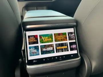 TESLA MODEL X PALLADIUM    HARDWARE 4   MATRIX