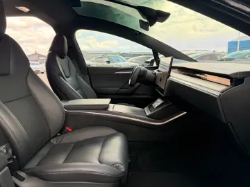 TESLA MODEL X PALLADIUM    HW 4 USS   7 SEATER