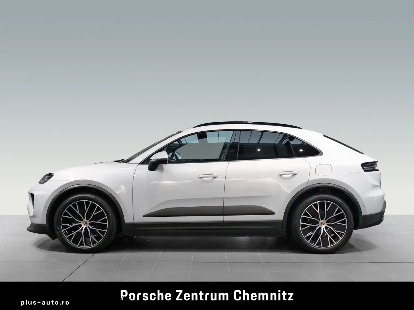 PORSCHE Macan 4 Electric Luft;Chrono;Beifahrerdisplay