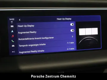 PORSCHE Macan 4 Electric Luft;Chrono;Beifahrerdisplay