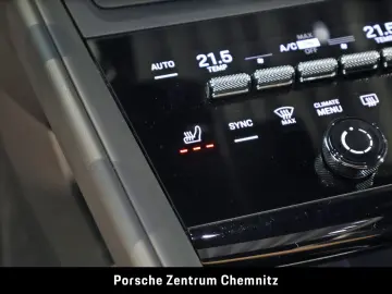 PORSCHE Macan 4 Electric Luft;Chrono;Beifahrerdisplay