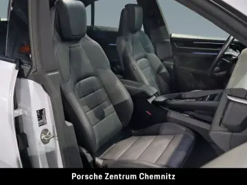 PORSCHE Macan 4 Electric Luft;Chrono;Beifahrerdisplay