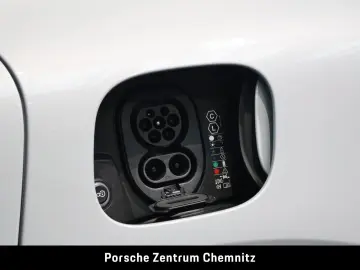 PORSCHE Macan 4 Electric Luft;Chrono;Beifahrerdisplay