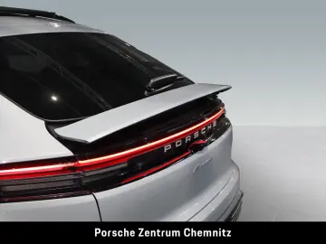 PORSCHE Macan 4 Electric Luft;Chrono;Beifahrerdisplay