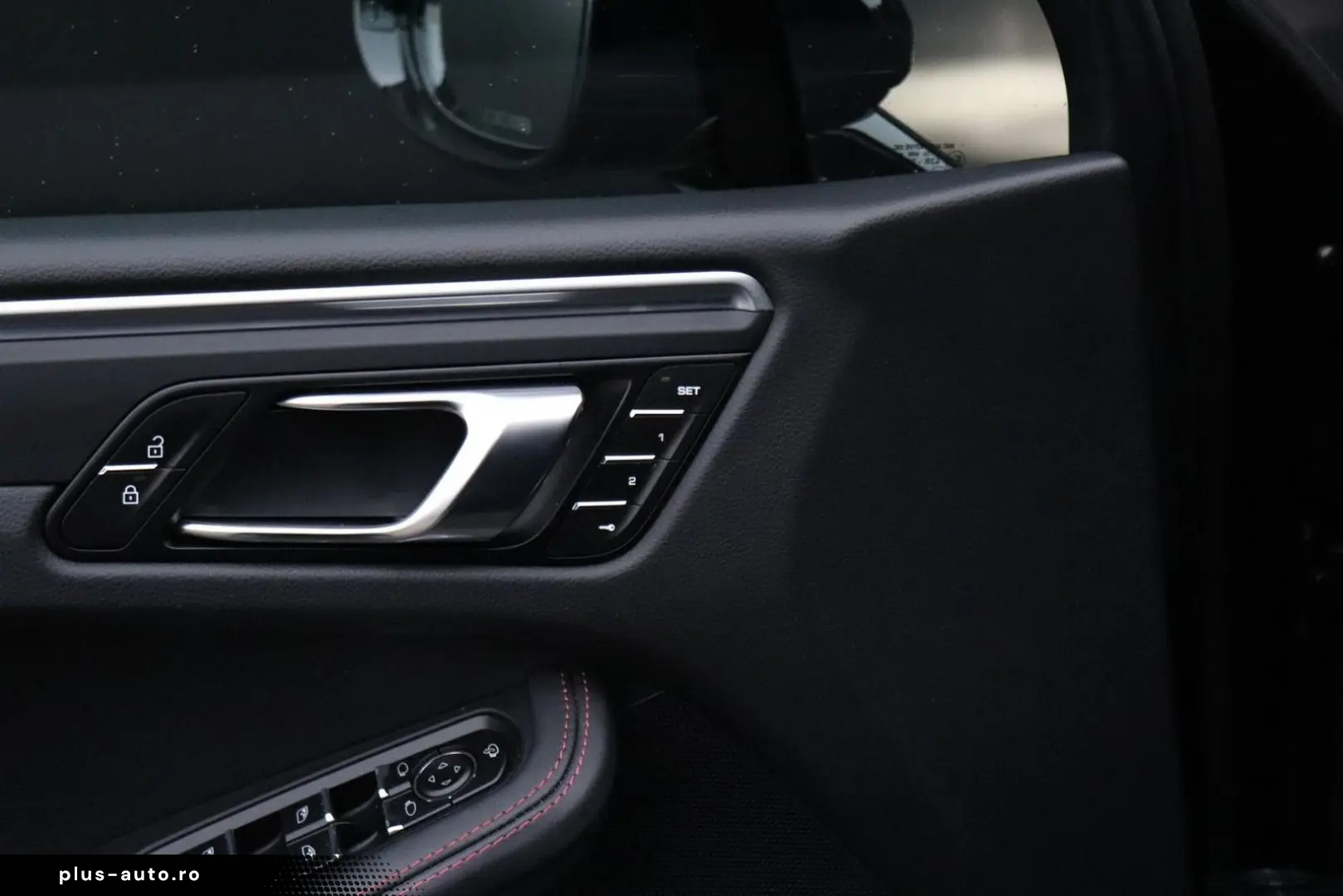 PORSCHE Macan 2.0 266 PK   NW MODEL   SPORTCHRONO   LEDE