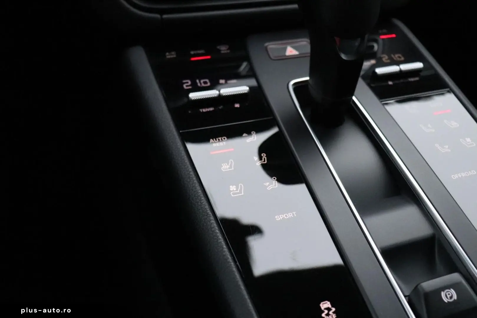 PORSCHE Macan 2.0 266 PK   NW MODEL   SPORTCHRONO   LEDE