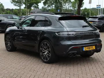 PORSCHE Macan 2.0 T   Trekhaak   Panoramadak   Camera