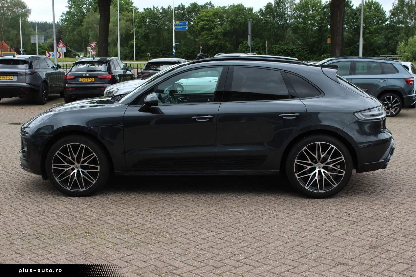 PORSCHE Macan 2.0 T   Trekhaak   Panoramadak   Camera