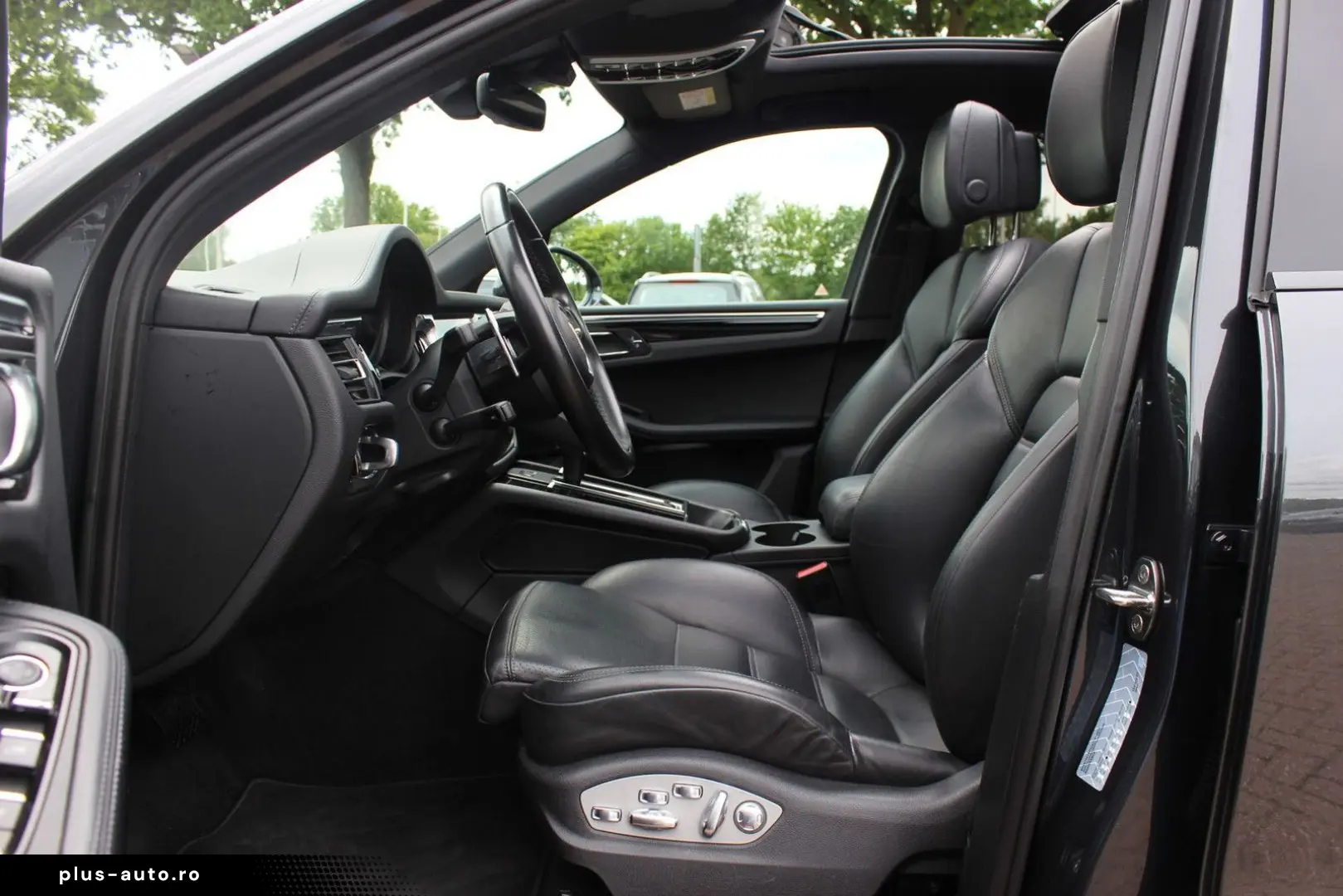 PORSCHE Macan 2.0 T   Trekhaak   Panoramadak   Camera