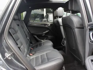 PORSCHE Macan 2.0 T   Trekhaak   Panoramadak   Camera