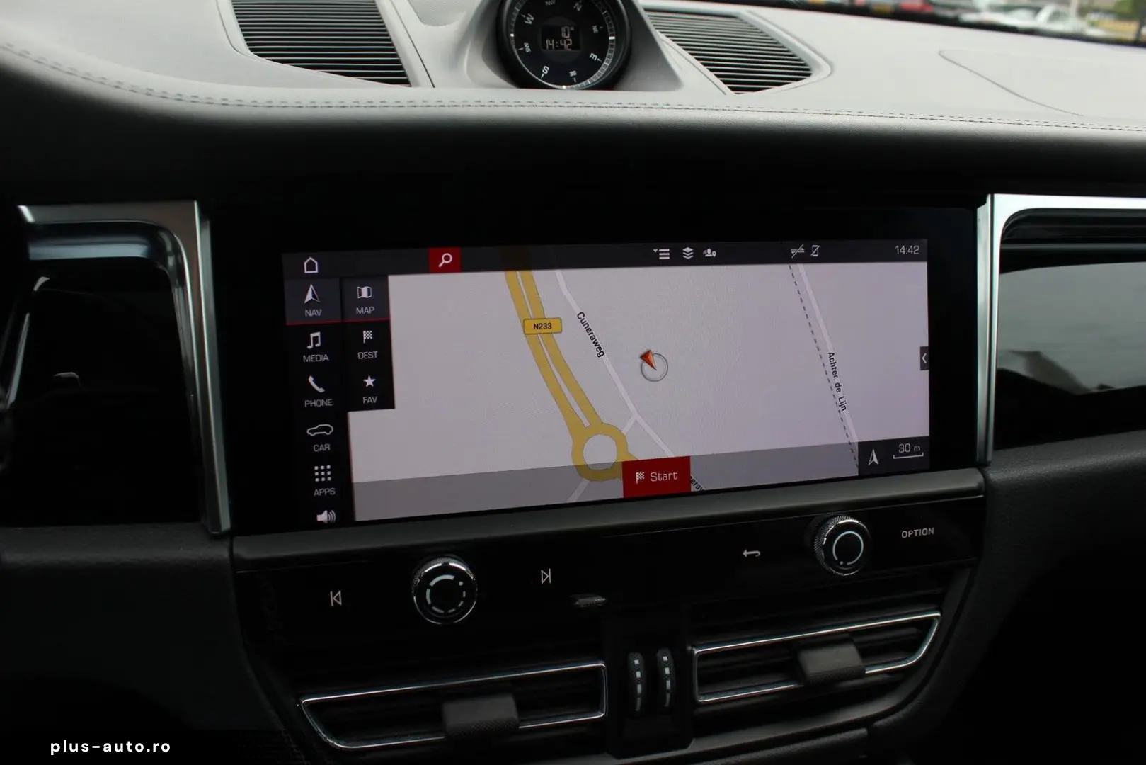 PORSCHE Macan 2.0 T   Trekhaak   Panoramadak   Camera