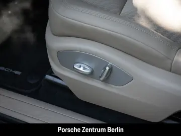 PORSCHE Macan Abstandstempomat Luftfederung PASM LED
