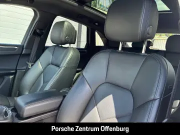 PORSCHE Macan Luftfederung Pano Navi Memory Bose LED