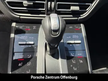 PORSCHE Macan Luftfederung Pano Navi Memory Bose LED
