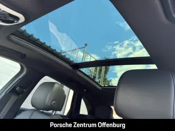 PORSCHE Macan Luftfederung Pano Navi Memory Bose LED