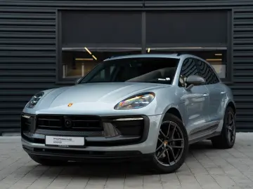 PORSCHE Macan T