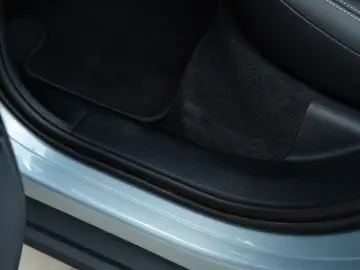 PORSCHE Macan T