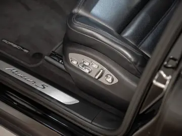 PORSCHE Macan S Abstandsregeltempostat BOSE Panorama