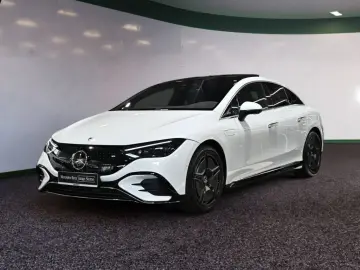 MERCEDES-BENZ EQE 500 4M AMG Sport Premium  Hyperscreen PANO
