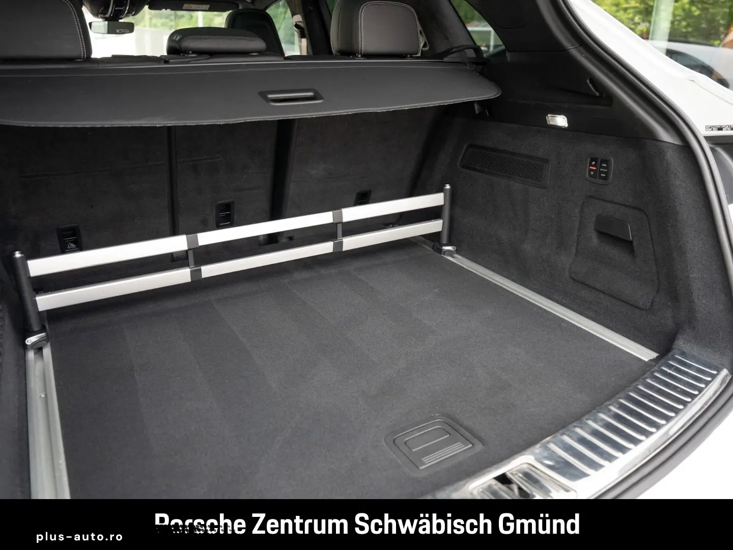 PORSCHE Cayenne GTS Head-Up Soft-Close LED-Matrix BOSE
