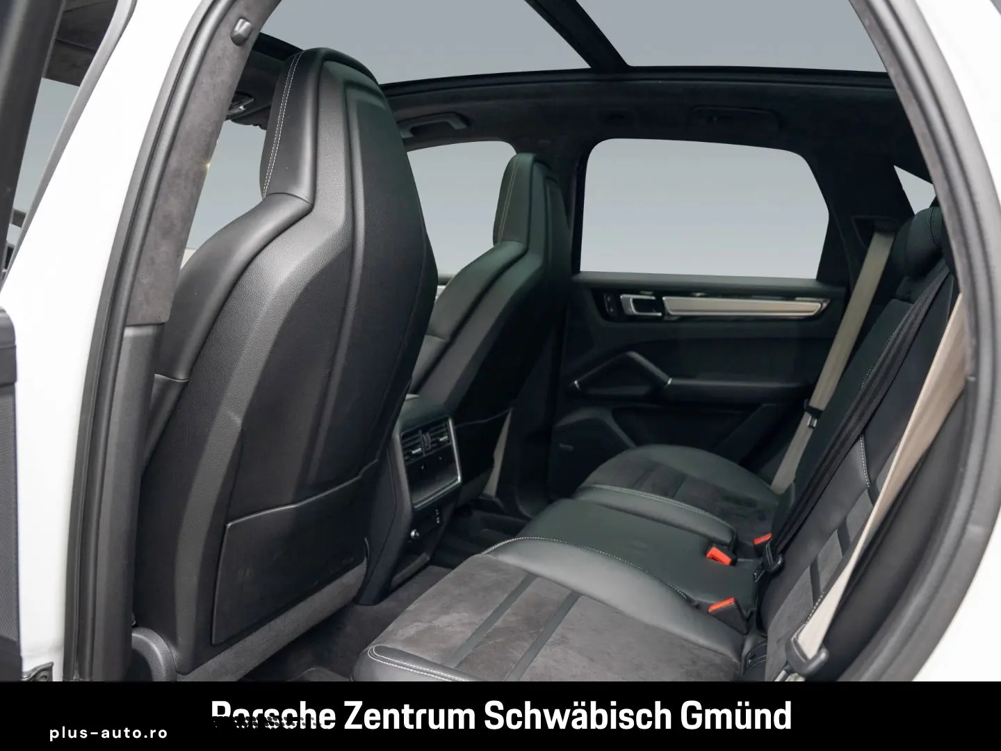 PORSCHE Cayenne GTS Head-Up Soft-Close LED-Matrix BOSE