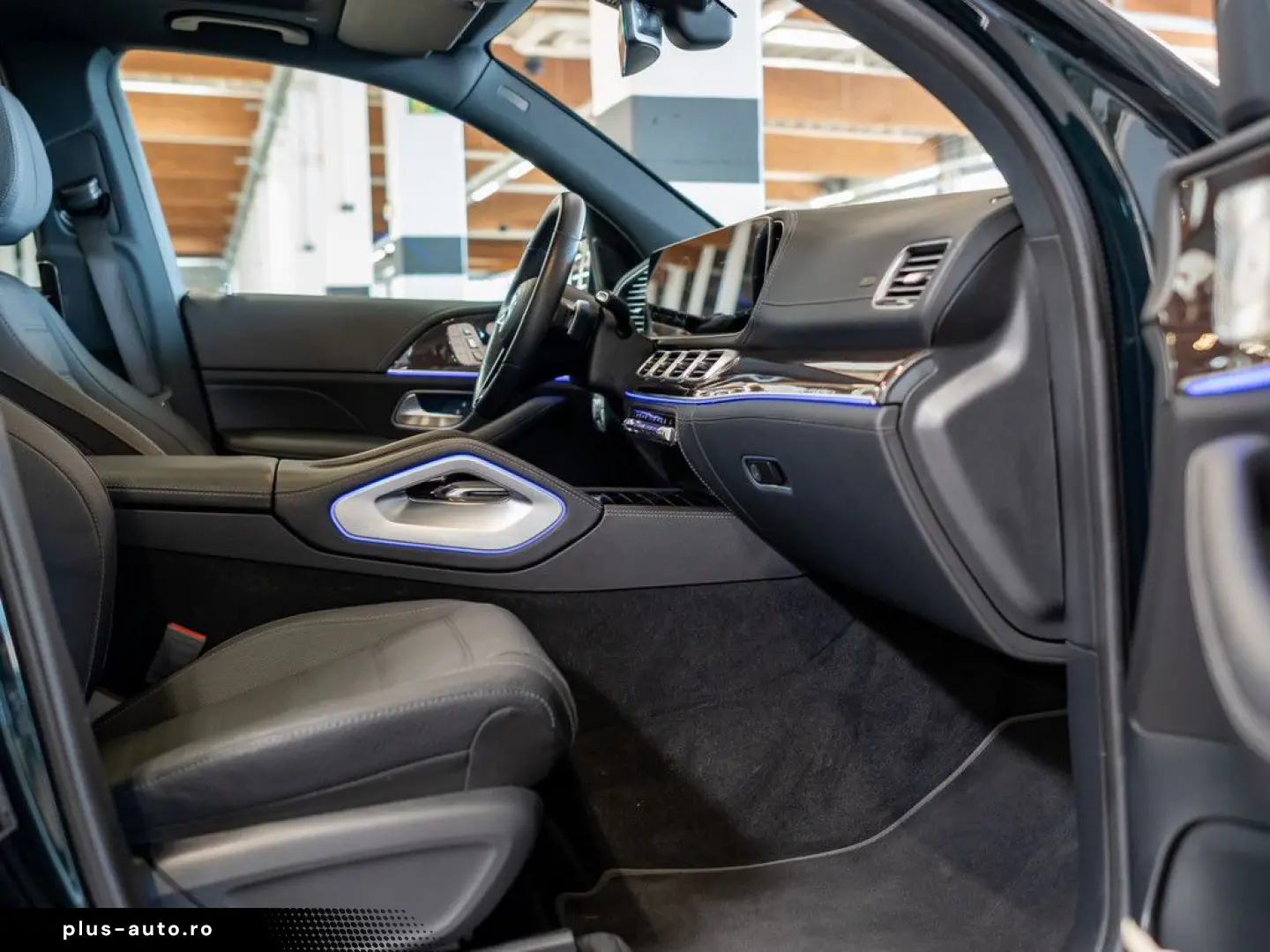 MERCEDES-BENZ GLE 400 e 4M AMG Sport Premium  NIGHT PANO HUD