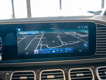 MERCEDES-BENZ GLE 400 e 4M AMG Sport Premium  NIGHT PANO HUD