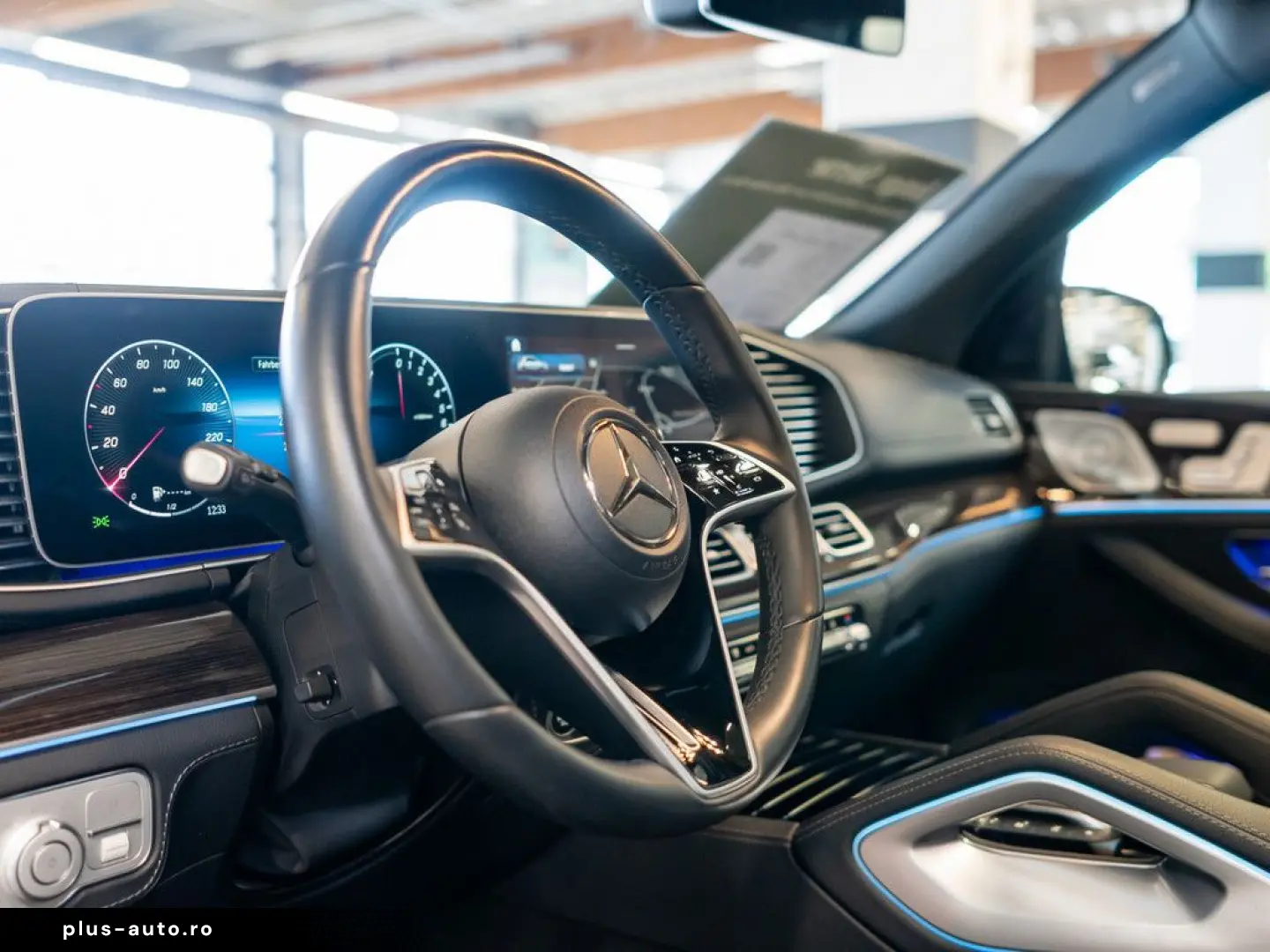 MERCEDES-BENZ GLE 400 e 4M AMG Sport Premium  NIGHT PANO HUD